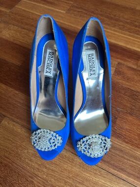 Badgley Mischka Cobalt Blue Satin Peep-Toe Heels with Crystal Brooch